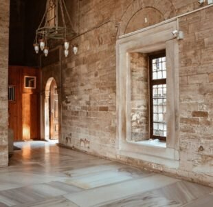 Piso de 3 habitaciones para reformar en Delicias, Zaragoza (ejemplo)